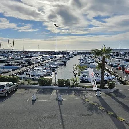 T2 Standing, Piscine, Clim, Proche Plage, Parking, Animaux Ok - Fr-1-768-47 * Les Issambres